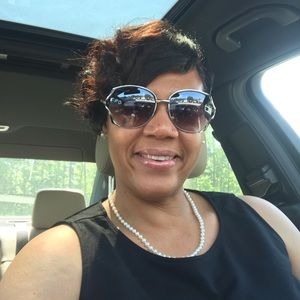 Meet your Posher, Maggie